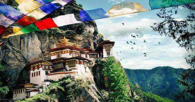 Bhutan Cultural & Spiritual Discovery Tour – 10 Days / 9 Nights — photo 1