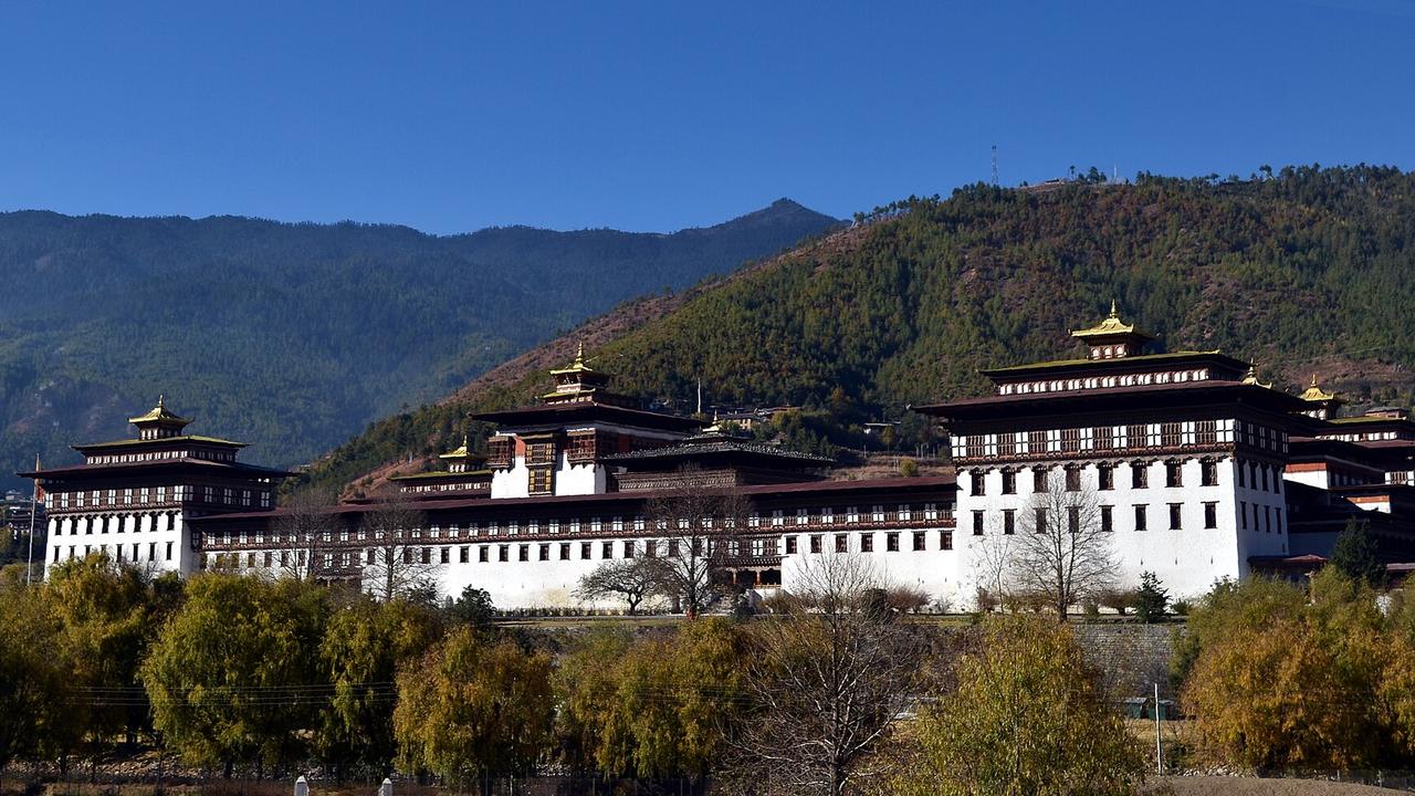 Bhutan Family Road Trip from Siliguri – 7 Days via Phuentsholing — photo 1
